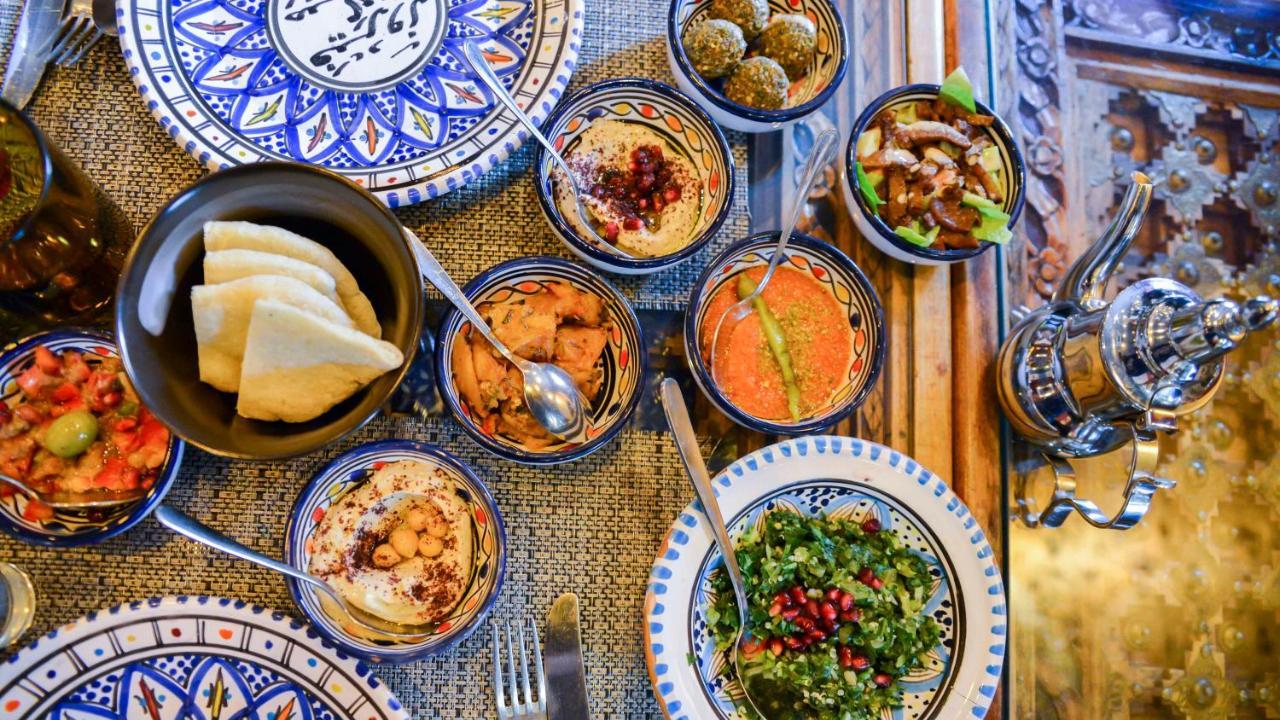 Jumeirah Jabal Omar Makkah Mecca Ngoại thất bức ảnh A selection of Moroccan cuisine