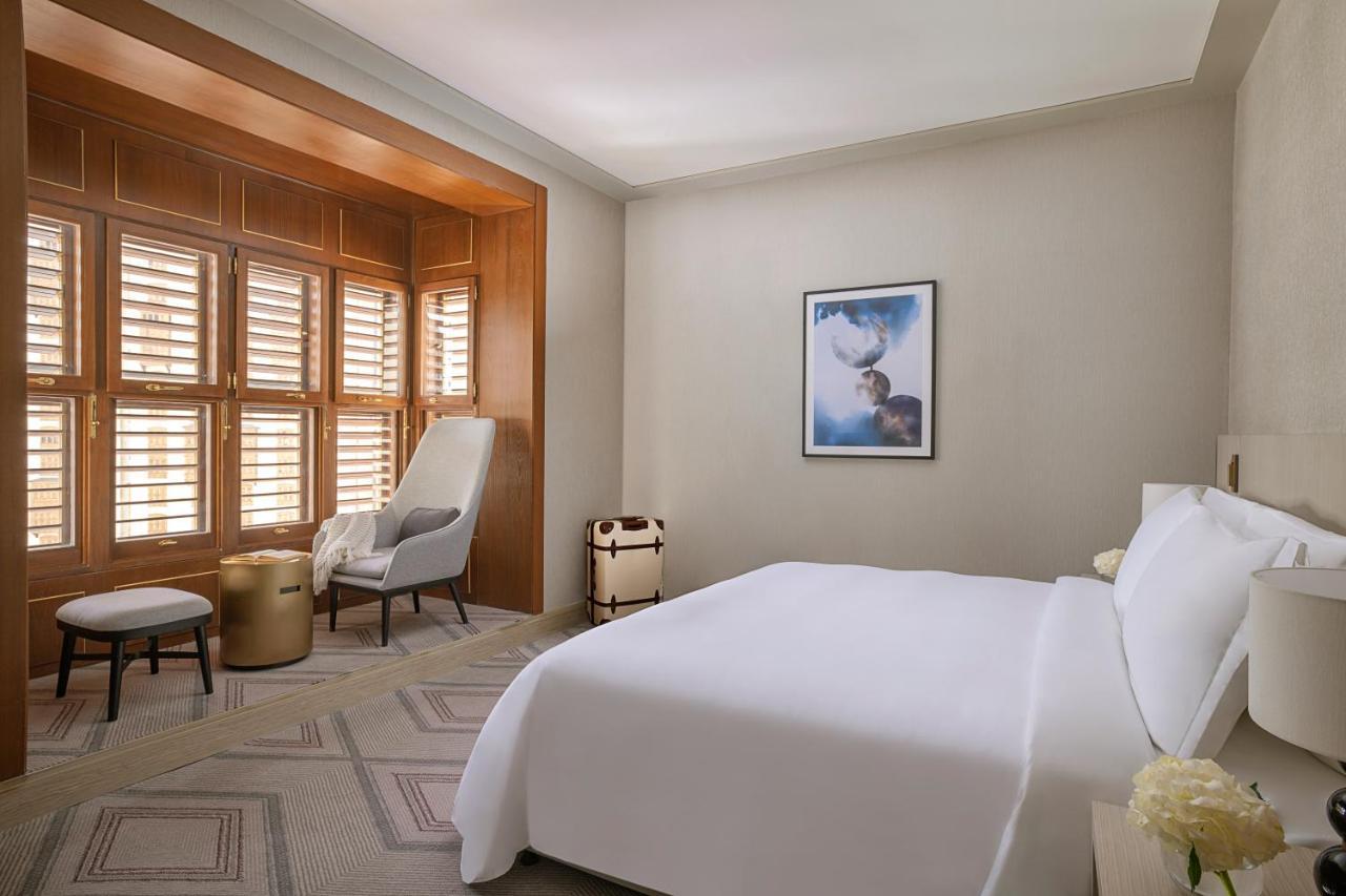 Jumeirah Jabal Omar Makkah Mecca Ngoại thất bức ảnh A bedroom at The St. Regis